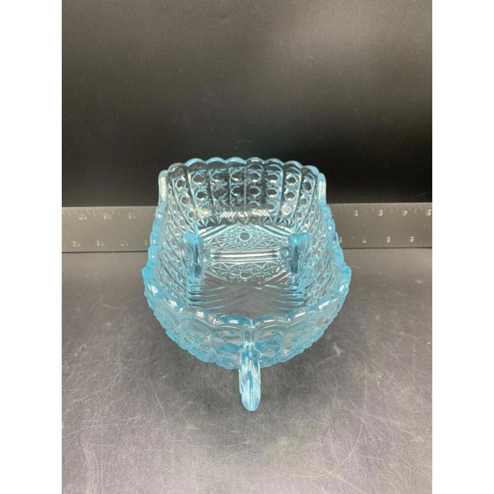 Vintage McKee Glass Daisy Button Aqua Blue Baby Carriage Coach Bowl Candy Dish - Picture 2 of 10